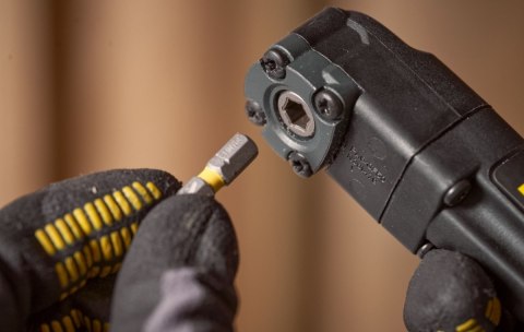 Adapter kątowy do bitów Nasadka kątowa + Bity udarowe STANLEY STA88582-XJ Adapter kątowy do bitów Nasadka kątowa + Bity udarowe STANLEY STA88582-XJ