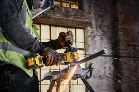 Dewalt Szlifierka kątowa z regulacją obrotów 18V 125mm DCG416VSN