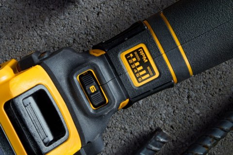 Dewalt Szlifierka kątowa z regulacją obrotów 18V 125mm DCG416VSN