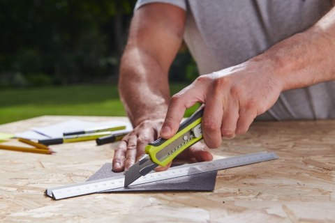 Nóż łamany nożyk tapicerski Ryobi RSK18 Nóż łamany nożyk tapicerski Ryobi RSK18