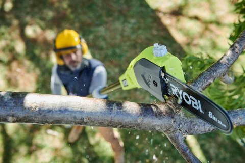RYOBI AKUMULATOROWA PILARKA ONE+ 18V DO GAŁĘZI Z PROWADNICĄ 200MM