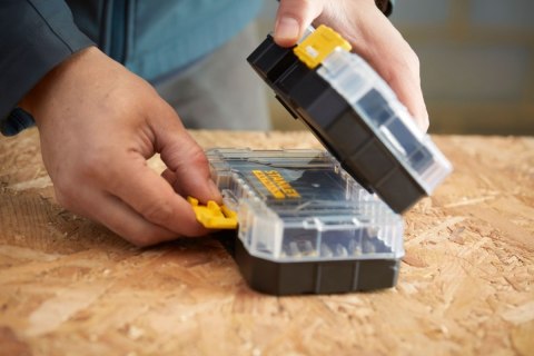 STANLEY FATMAX 55-elementowy zestaw bitów udarowych w kasecie STA88559