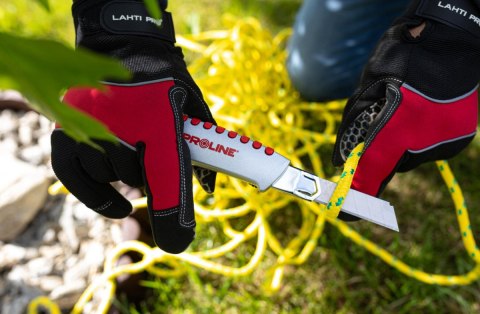 Nożyk uniwersalny z ostrzem łamanym SK5 18mm Proline 30036 Nożyk uniwersalny z ostrzem łamanym SK5 18mm Proline 30036