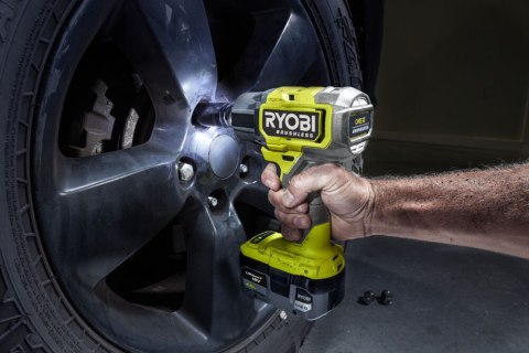 Bezszczotkowy klucz udarowy akumulatorowy zakrętarka światło led Ryobi RIW18BL-0