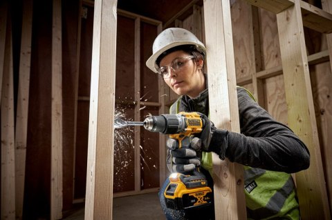 DCD805P1 DEWALT WIERTARKO-WKRĘTARKA Z UDAREM 90Nm Z 1X AKUM.5AH I ŁADOWARKĄ