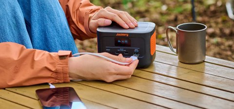 Stacja zasilania PowerBank Jackery Explorer 100 Plus Stacja zasilania PowerBank Jackery Explorer 100 Plus