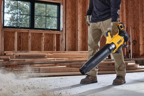 MOCNA DMUCHAWA AKUMULATOROWA DO LIŚCI TRAWY DO OGRODU 18V DEWALT DCMBL562N-XJ