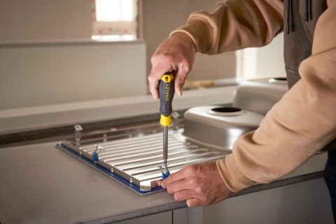 STANLEY WKRĘTAK ŚRUBOKRĘT + BITY 33szt MULTIBIT w kasetce FATMAX STHT0-70885 STANLEY WKRĘTAK ŚRUBOKRĘT + BITY 33szt MULTIBIT w kasetce FATMAX STHT0-70885