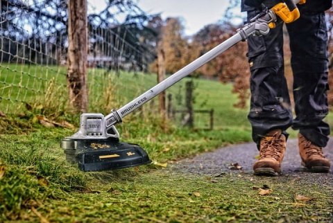 DCMST561N-XJ 18V XR Podkaszarka żyłkowa DeWalt DCMST561N-XJ 18V XR Podkaszarka żyłkowa DeWalt