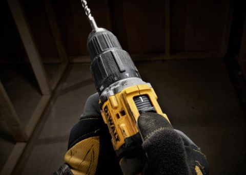 WIERTARKO WKRĘTARKA Udarowa DeWalt zasilanie akumulatorowe 18 V DCD100YP2T-QW