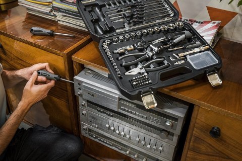 ZESTAW NARZĘDZI KLUCZE NASADOWE płaskie Micha M4K GARAGE 90e 1/4" 1/2" NEO TOOLS 10-100 ZESTAW NARZĘDZI KLUCZE NASADOWE płaskie Micha M4K GARAGE 90e 1/4" 1/2" NEO TOOLS 10-100