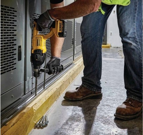 DCH133NT-XJ 18V XR Młotowiertarka SDS-Plus 26mm DeWalt