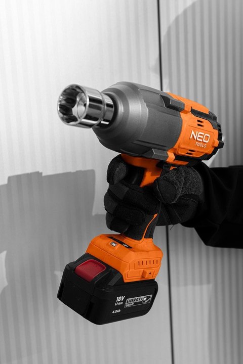 04-618 KLUCZ UDAROWY BEZSZCZ. 1100NM AKUMULATOROWY ENERGY+ 18V NEO TOOLS