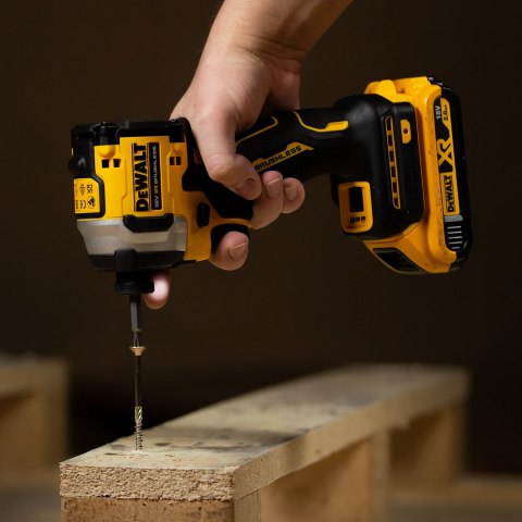 DCF850NT-XJ Zakrętarka DeWALT