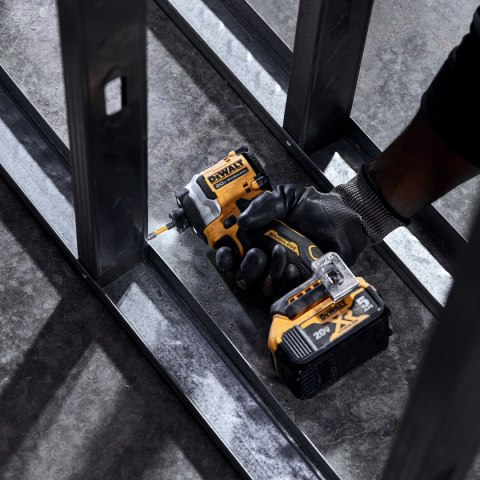 DCF850NT-XJ Zakrętarka DeWALT