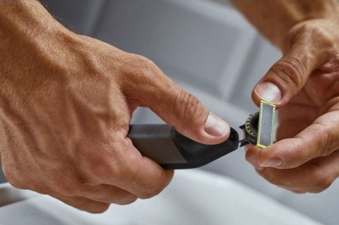 Golarka maszynka Philips OneBlade Pro męska regulowany trymer golenie na mokro i sucho 360 QP6551/17