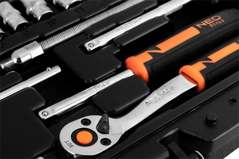 ZESTAW KLUCZY NASADOWYCH W WALIZCE 1/4" KLUCZE NASADOWE 46 SZTUK NEO TOOLS