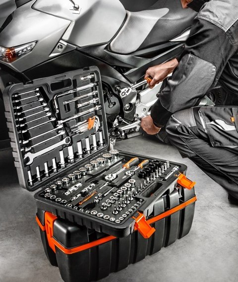 08-667 KLUCZE NASADOWE 1/4", 3/8", 1/2", ZESTAW 126 SZT., CRV NEO TOOLS