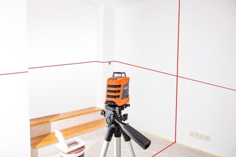 75-102 LASER PŁASZCZYZNOWY 15 M, 360° W POZIOMIE, Z ETUI I STATYWEM 1.5 M NEO TOOLS 75-102 LASER PŁASZCZYZNOWY 15 M, 360° W POZIOMIE, Z ETUI I STATYWEM 1.5 M NEO TOOLS