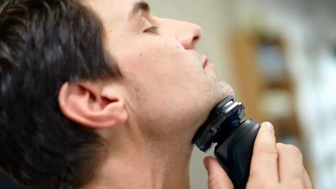 Philips Shaver series 5000 Golarka elektryczna do golenia na mokro i na sucho S5589/30 Philips Shaver series 5000 Golarka elektryczna do golenia na mokro i na sucho S5589/30