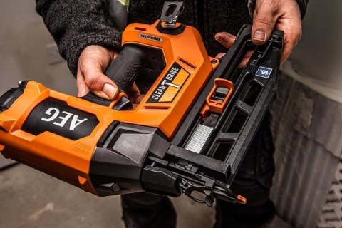 AEG GWOŹDZIARKA AKUMULATOROWA BEZSZCZOTKOWA 18V 16G B18BN16-0