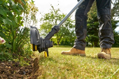 KOSA PODKASZARKA ŻYŁKOWA 25cm AKUMULATOROWA 18V V20 FATMAX DO TRAWY SFMCST925B-XJ STANLEY