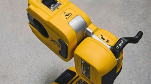 Przecinarka Do Rur Miedzianych akumulatorowa 18 V XR korpus DEWALT DCE154N-XJ