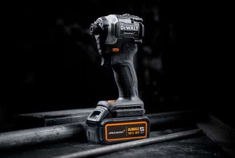 ZAKRĘTARKA UDAROWA 205Nm 18V MCLAREN F1 2 x 5AH LIMITOWANA DEWALT DCF85MP2T-QW