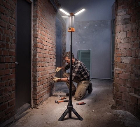 Lampa akumulatorowa LED ze statywem NEO TOOLS 99 137 3000lm 6000mAh powerbank magnes mocna do warsztatu i na budowę