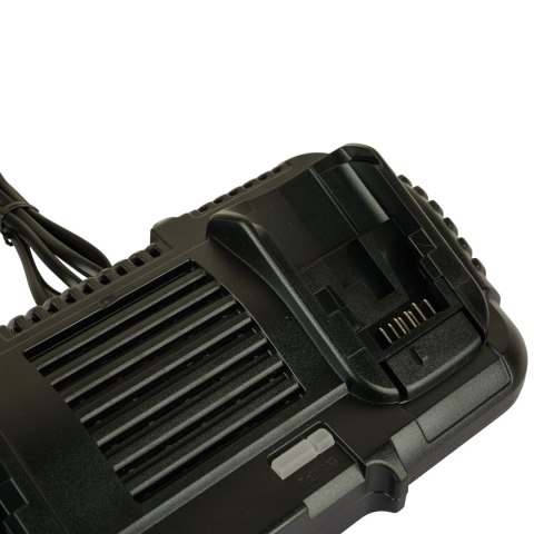 ŁADOWARKA Z 2 PORTAMI FLEXVOLT 18 V DCB132-QW Dewalt